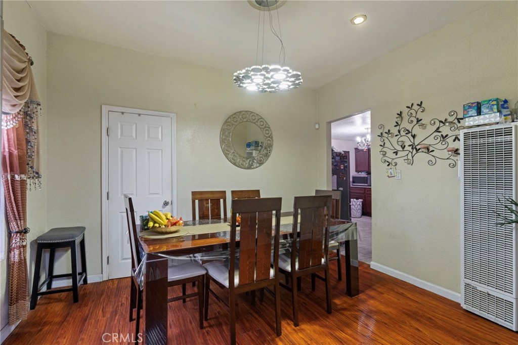 Properties 2 1311 1311 1/2 Dewey Avenue