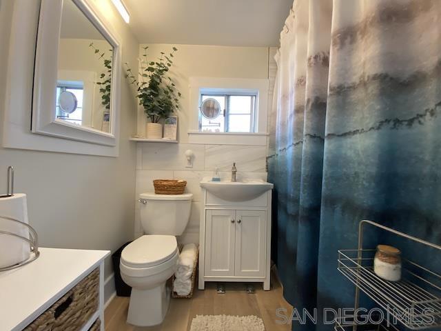 Coronado Village - Residential Lease