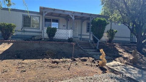 Photo of 33910 Windmill Rd, Wildomar, CA 92595 (MLS # IV25251427) Photo of 33910 Windmill Rd, Wildomar, CA 92595 (MLS # IV25251427)