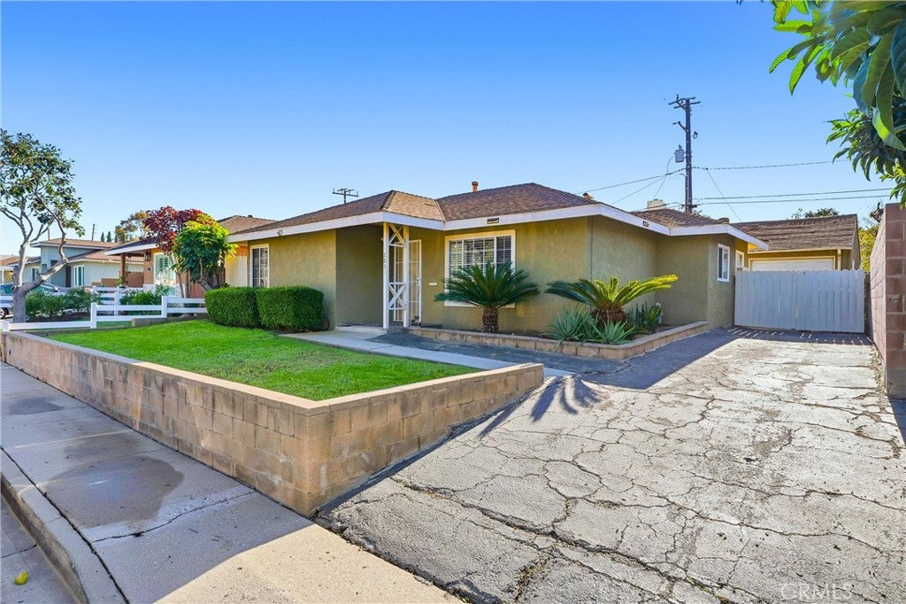 2834 Pacific Coast Highway
