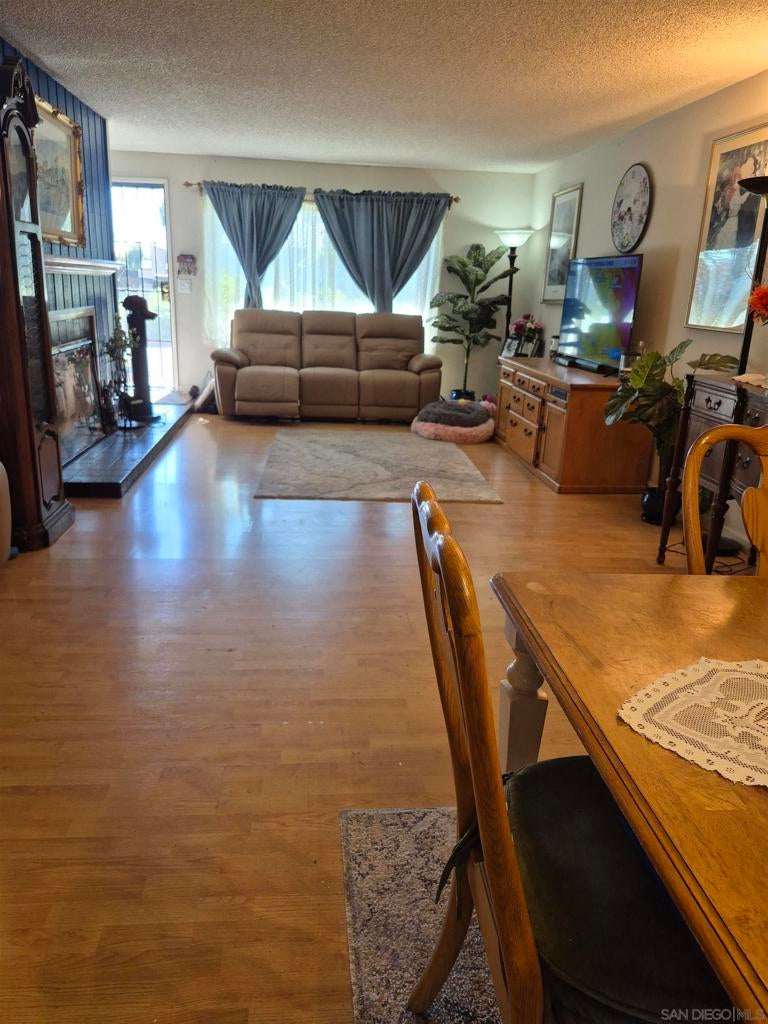 990 E Main E