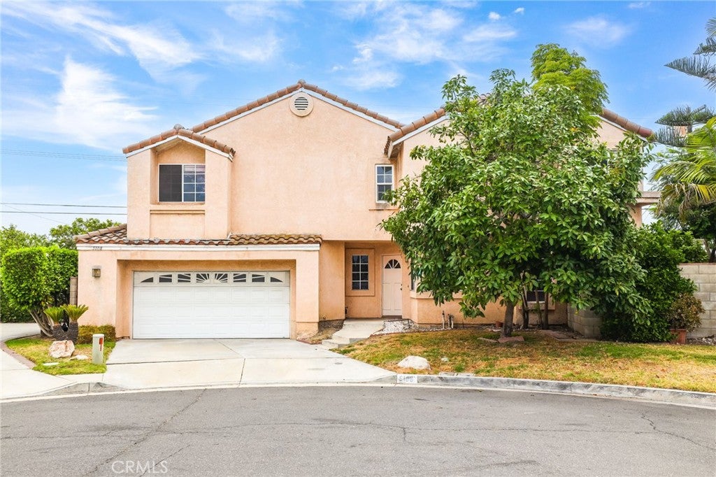 5108 W Napali DR, Santa Ana CA 92704