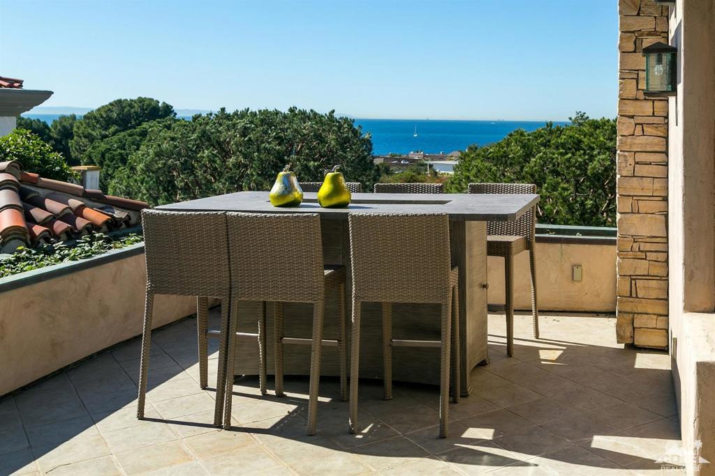 Pelican Point - Residential