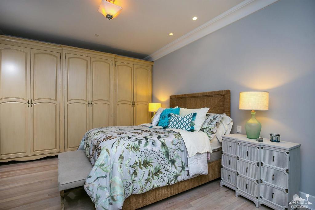 Pelican Point - Residential