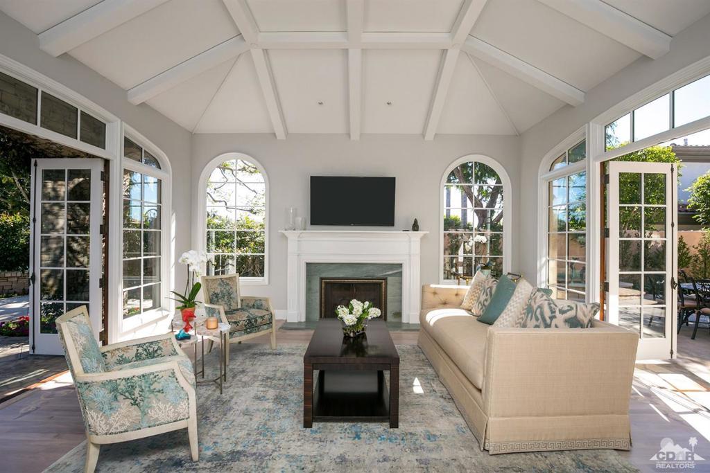 Pelican Point - Residential