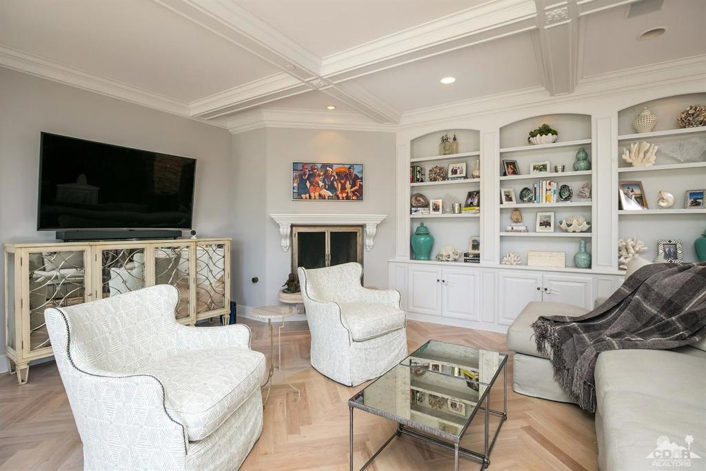 Pelican Point - Residential