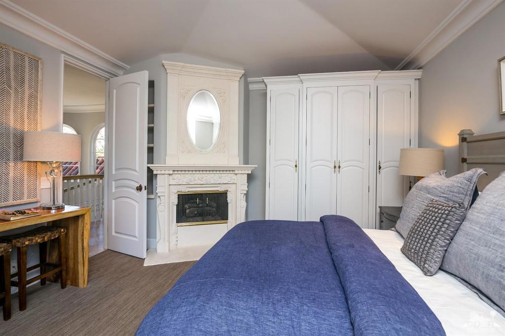 Pelican Point - Residential