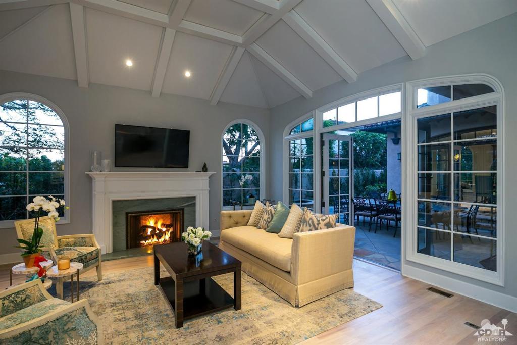 Pelican Point - Residential