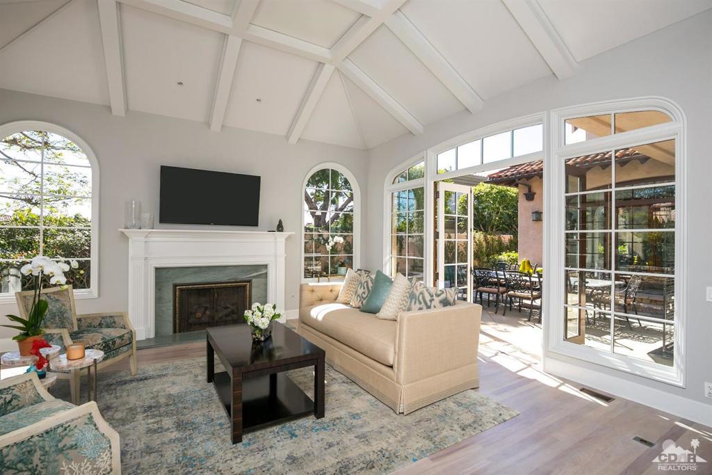 Pelican Point - Residential