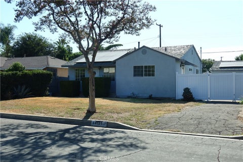 Photo of 4131 N Yaleton Avenue, Covina, CA 91722 (MLS # TR26192360)