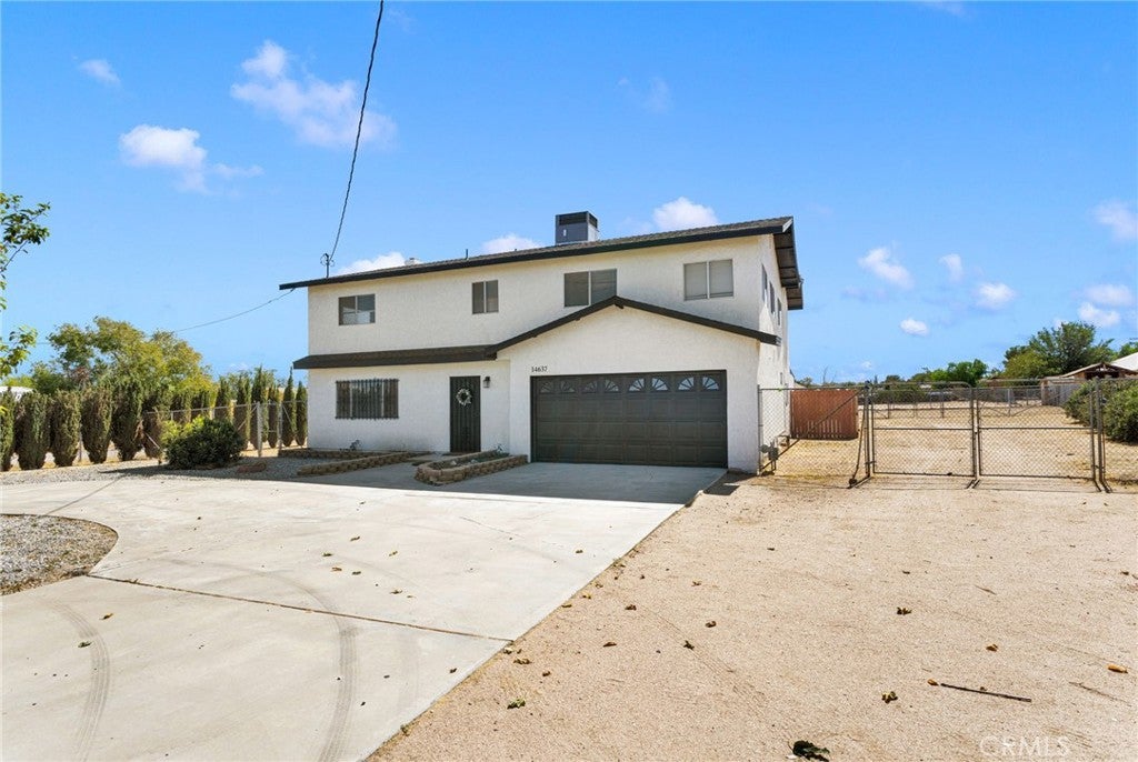 14637 Sequoia