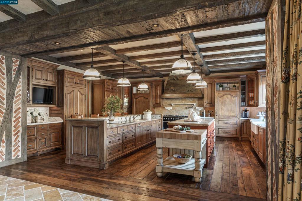 BRYAN RANCH - Residential