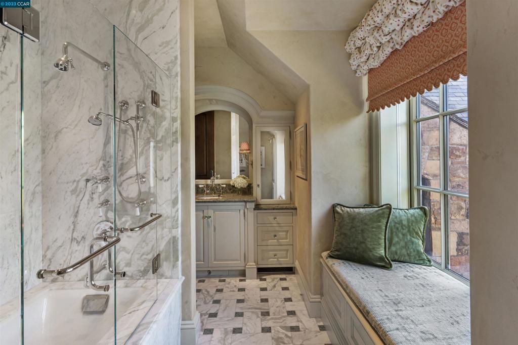 BRYAN RANCH - Residential