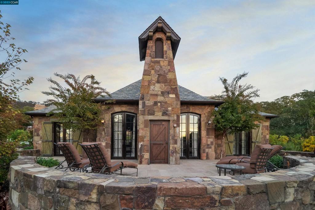 BRYAN RANCH - Residential