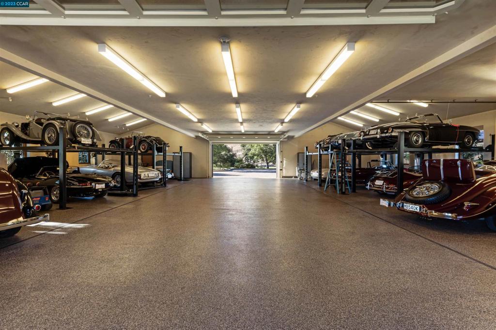 BRYAN RANCH - Residential