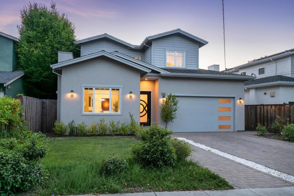 1909 Menalto Avenue