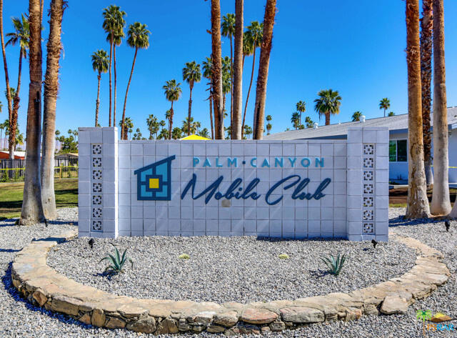 Palm Canyon Mobile C - Manufactured In Park