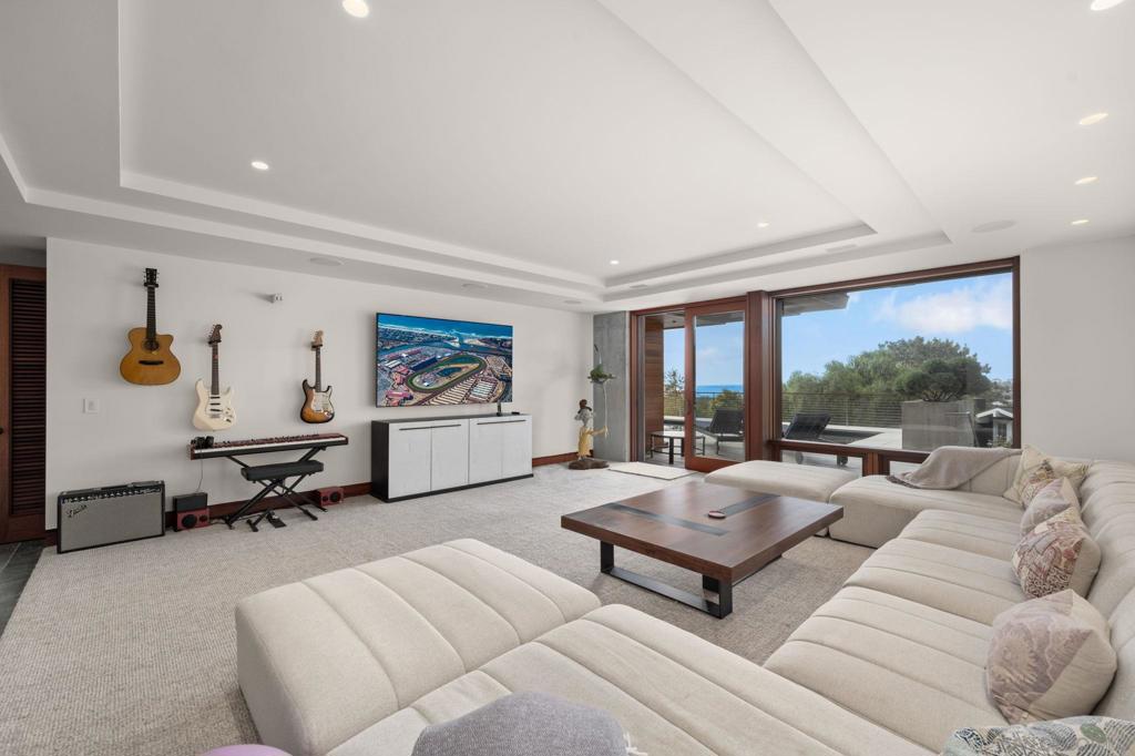 Del Mar - Residential