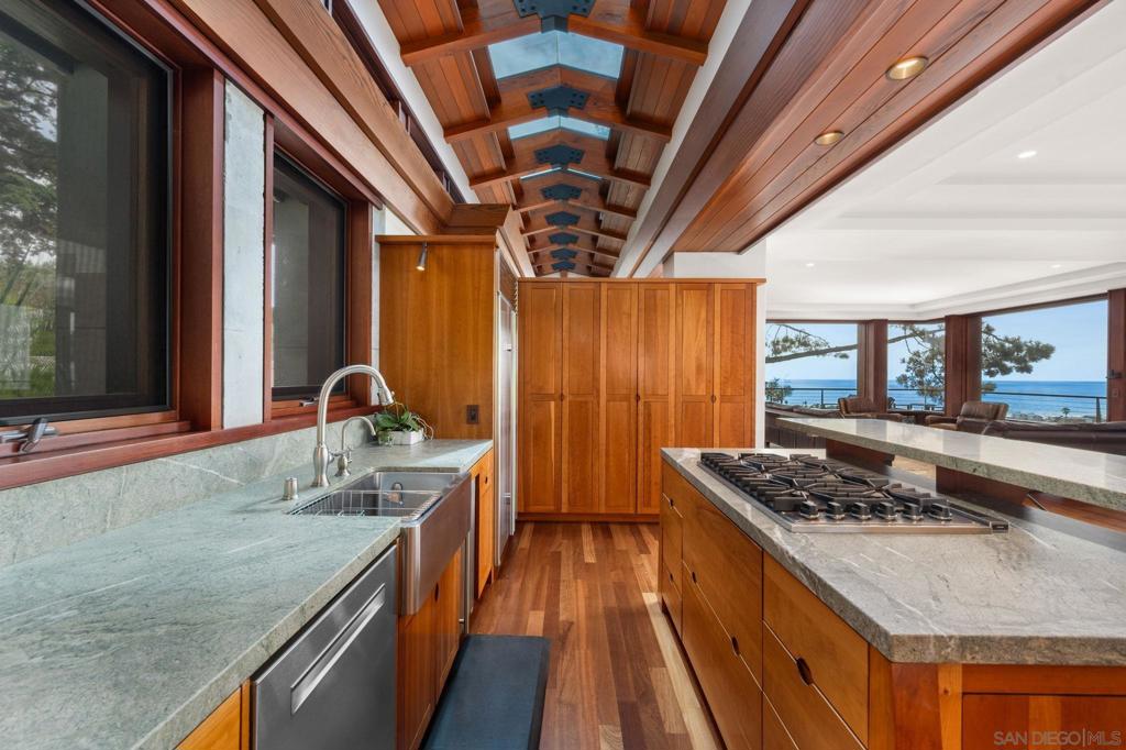 Del Mar - Residential