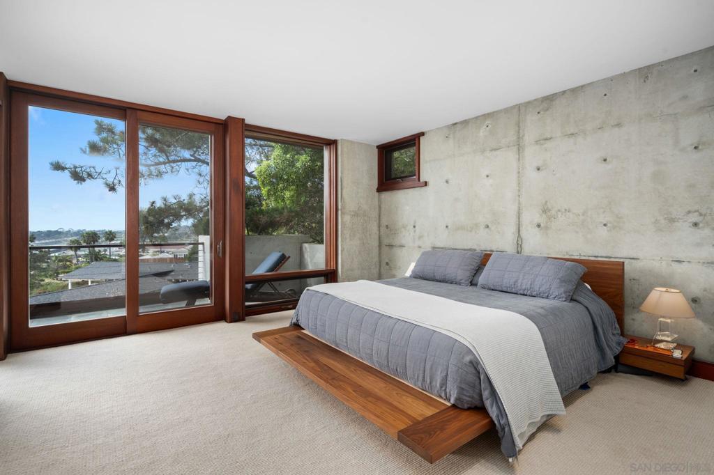 Del Mar - Residential