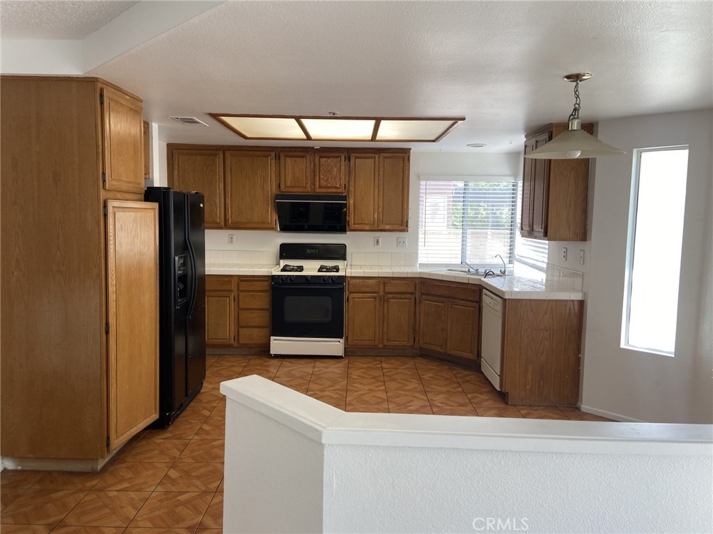 14049 La Salle Court