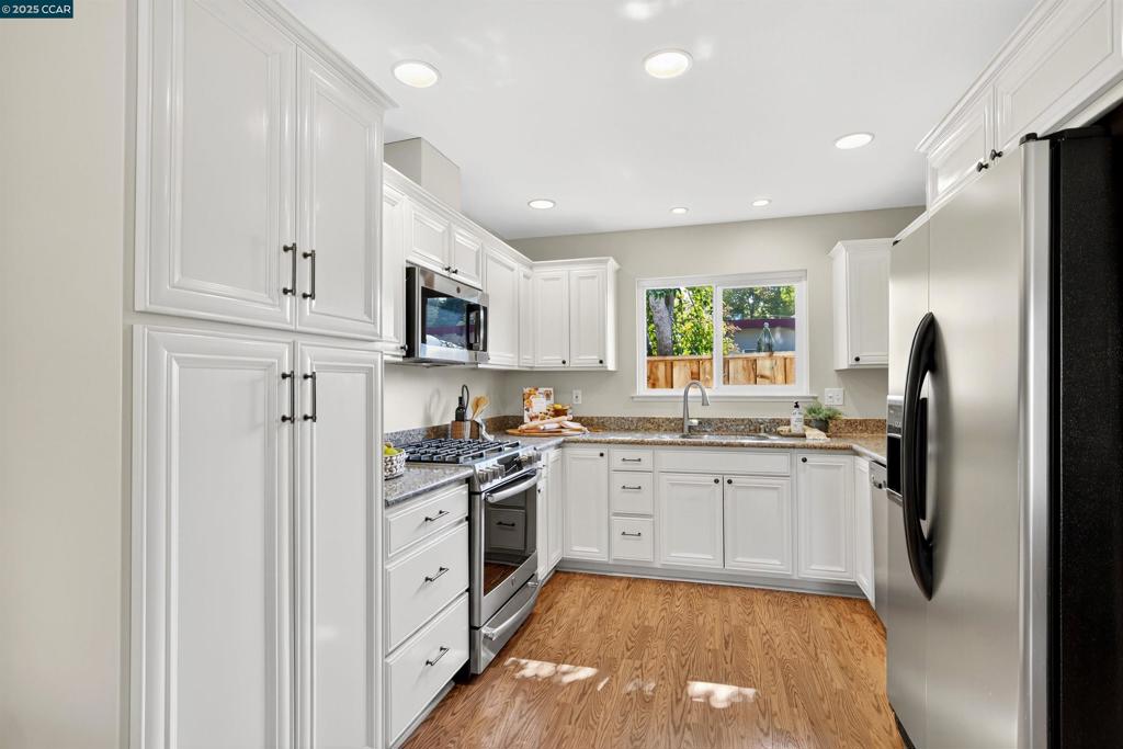 NORTHGATE AREA - Residential