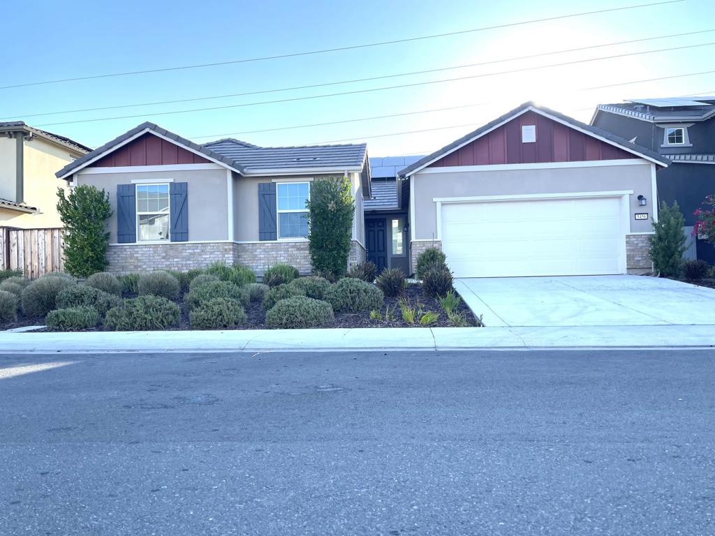 5458 Majano Way