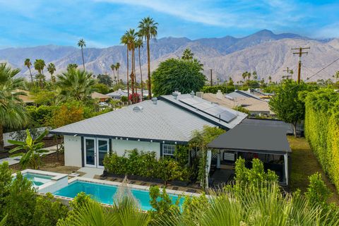 Photo of 3882 E Sunny Dunes Road, Palm Springs, CA 92264 (MLS # 219139042PS)