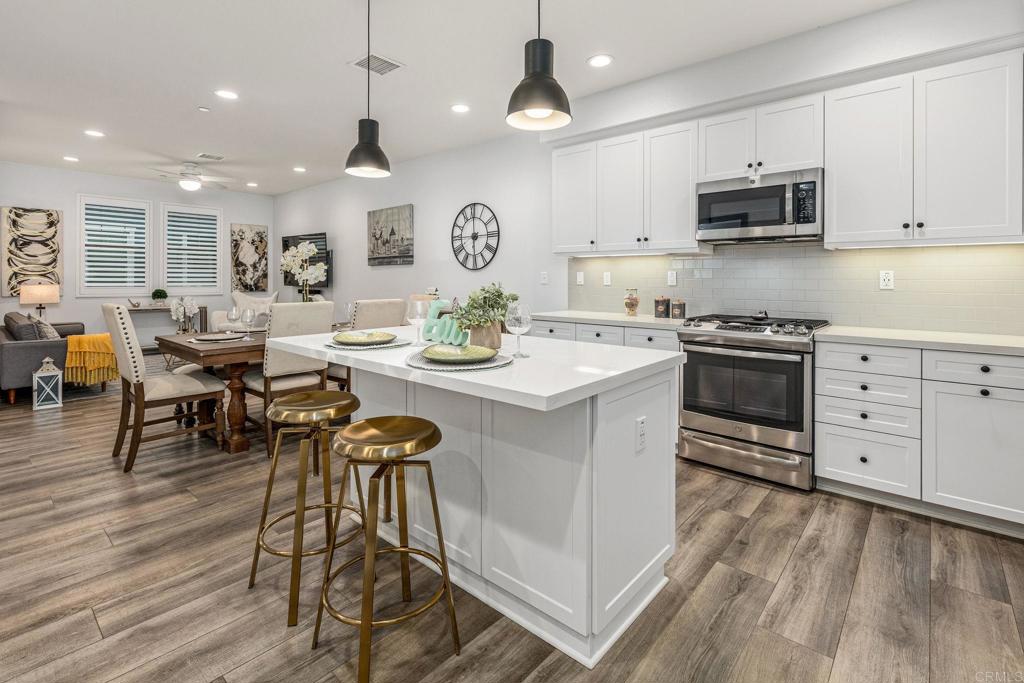 1003 Overton Court