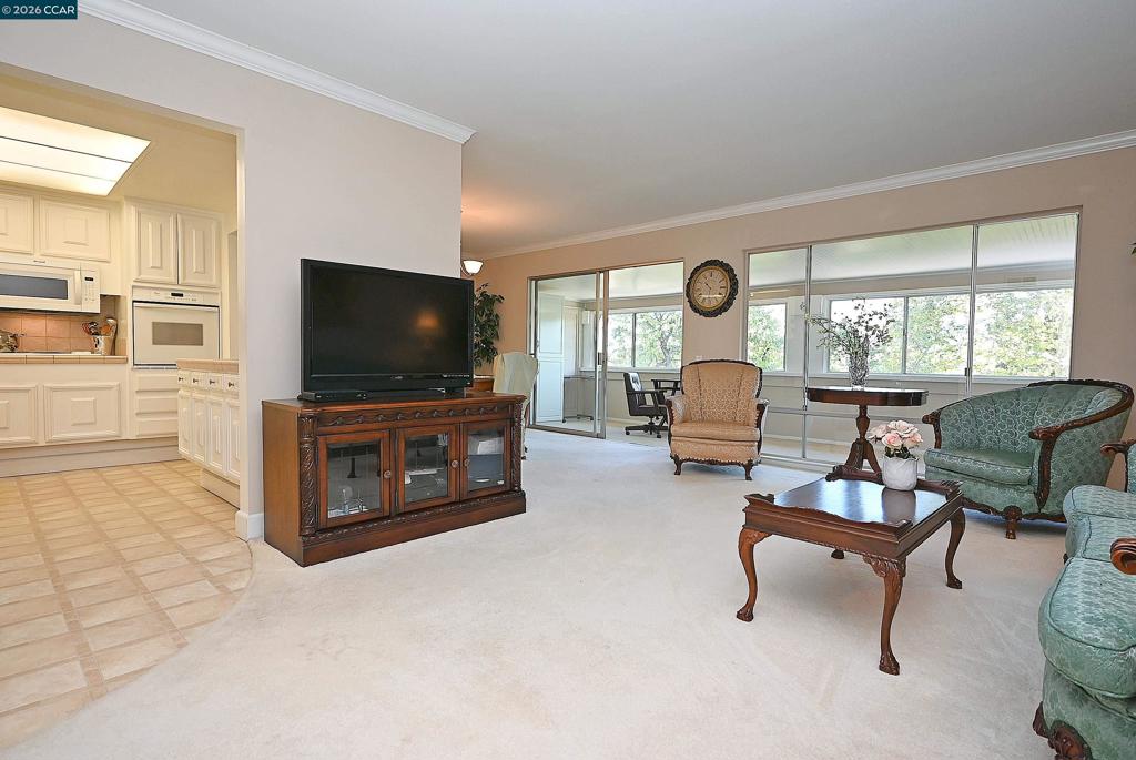 1160 Singingwood Ct 5