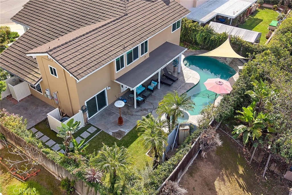 1541 Via Los Bonitos