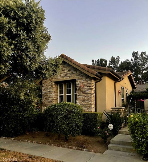Photo of 6 Saintsbury, Irvine, CA 92602 (MLS # OC26170462)
