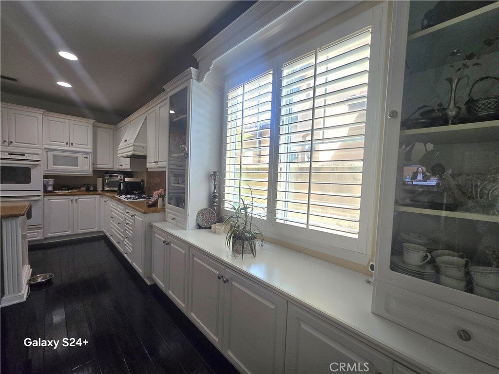 6 Saintsbury, Irvine CA 92602 - Photo 12