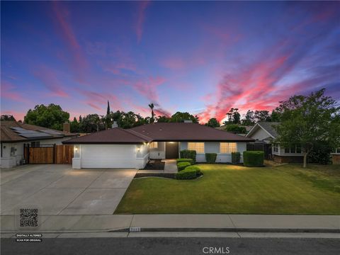 Photo of 3113 Pendleton Court, Bakersfield, CA 93309 (MLS # SR26077571)