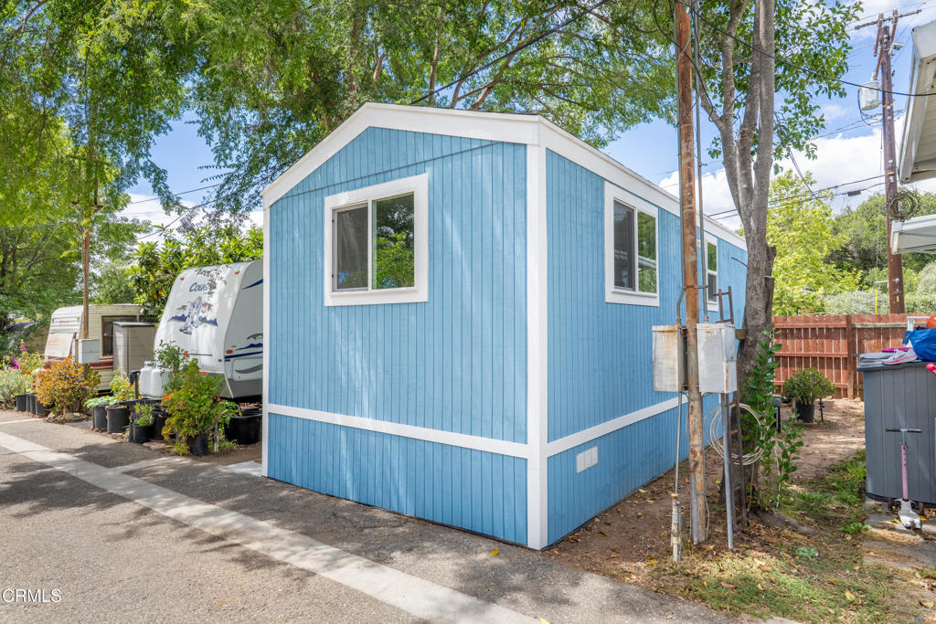 474 N Arnaz Street 3