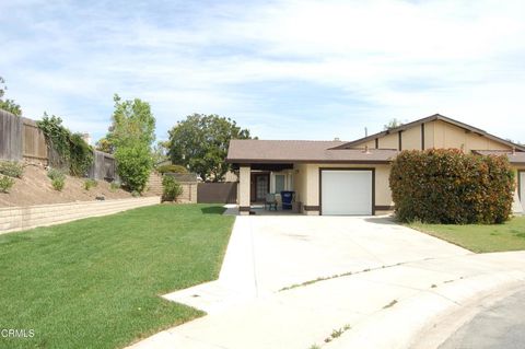Photo of 896 Creekside Circle, Camarillo, CA 93012 (MLS # V1-35717)