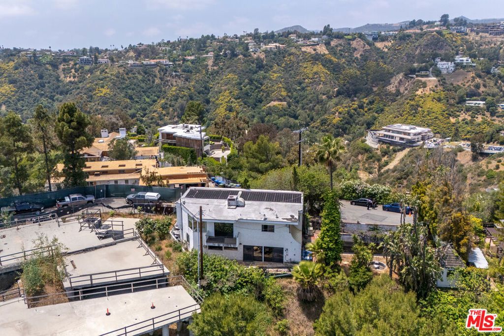 Photo of 1830 Bel Air Road, Los Angeles, CA 90077 (MLS # 26656581)