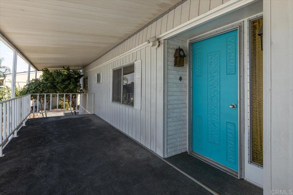 718 Sycamore Avenue 109