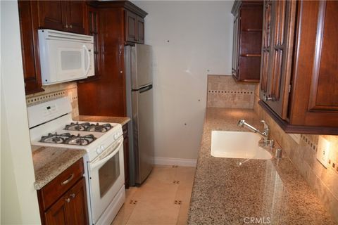 Photo of Newport Beach, CA 92661 (MLS # NP26066949)