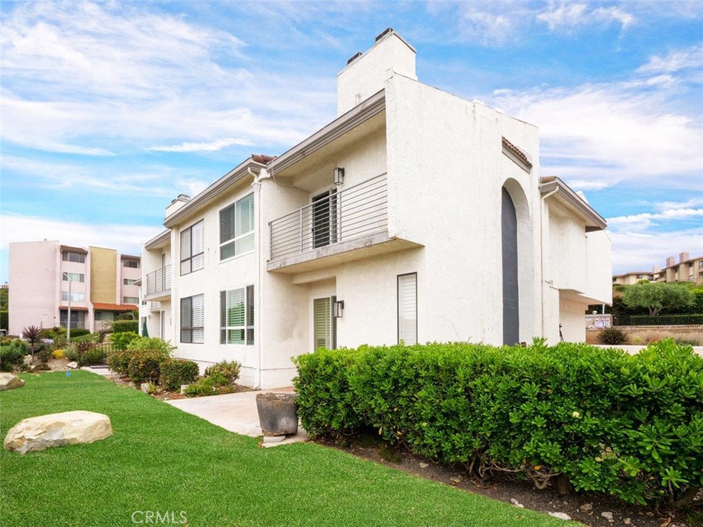 29632 Island View Drive
