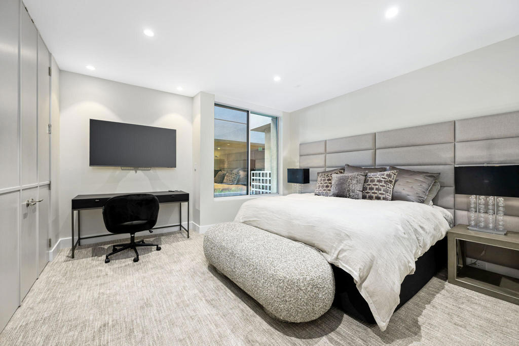 Vintage Country Club - Residential