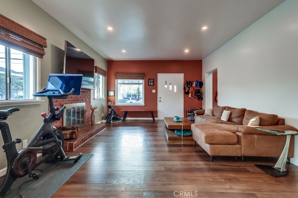 Retro Row - Residential