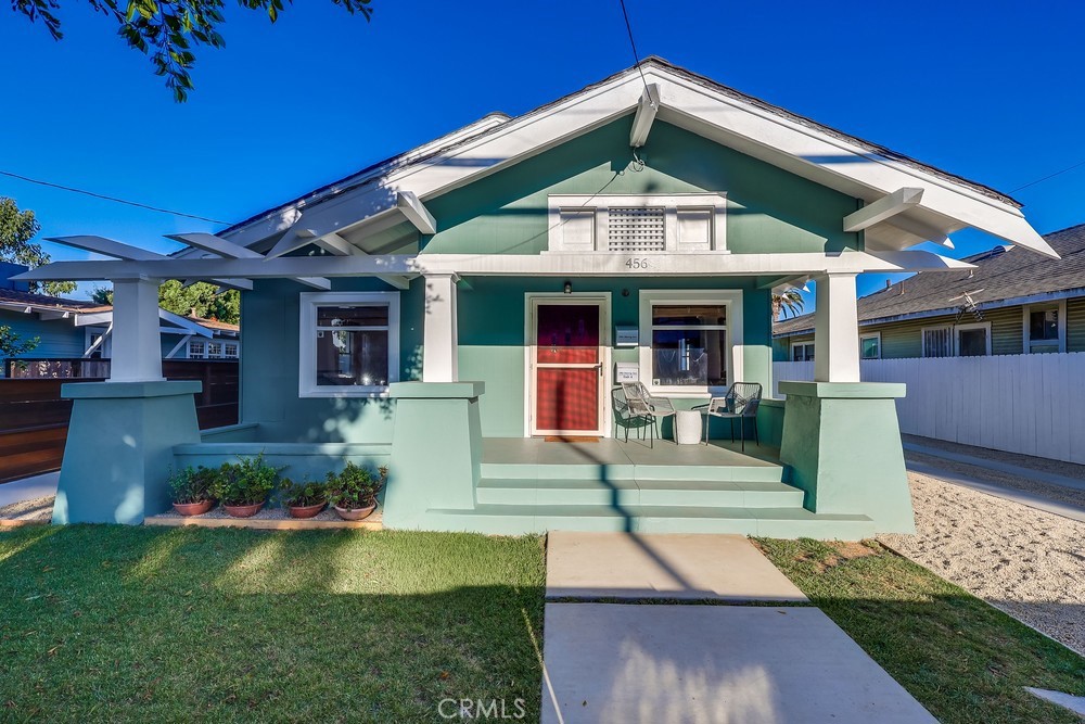 Retro Row - Residential