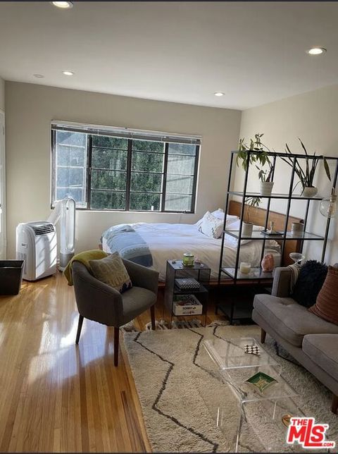 Photo of 940 Hammond Street #4, West Hollywood, CA 90069 (MLS # 26668685)