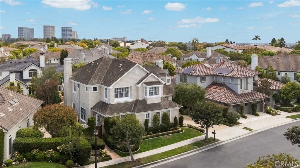 5 Thunderbird DR, Newport Beach CA 92660