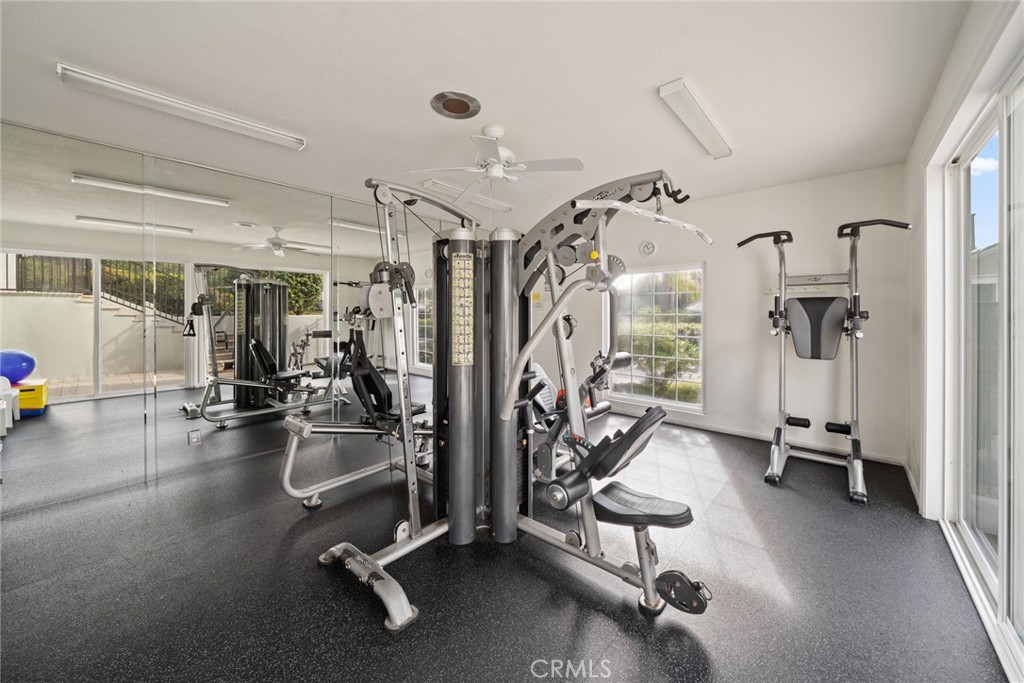 Versailles (VERS) - Residential Lease