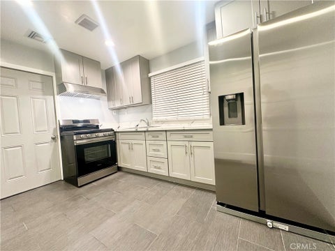 Photo of 15746 1/2 Magnolia Boulevard #JADU, Encino, CA 91436 (MLS # BB26201579)