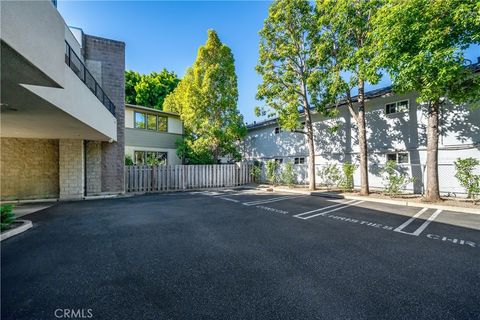 Tiny photo for 364 Pacific St, San Luis Obispo, CA 93401 (MLS # SC25224551)