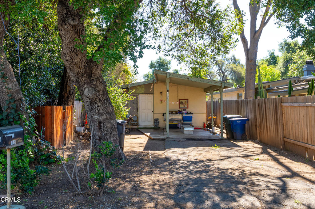 120 S Encinal Avenue