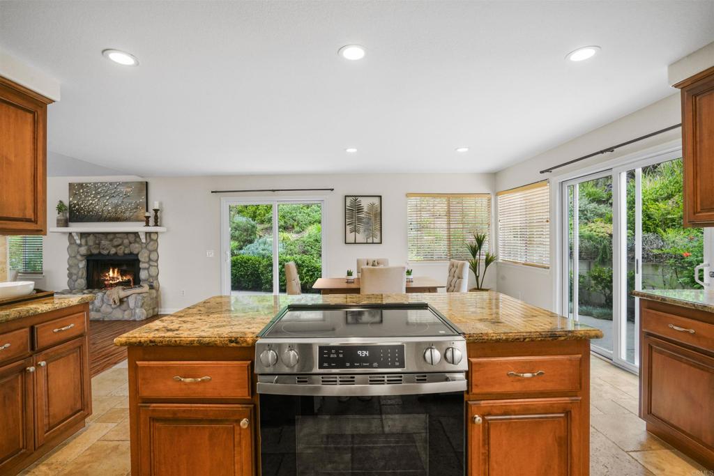 915 Lake Ridge Drive